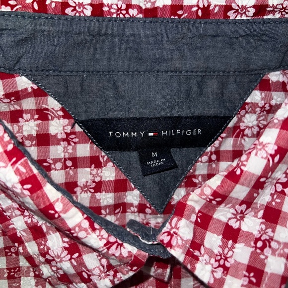 Floral Gingham Button Up - Picture 4 of 8